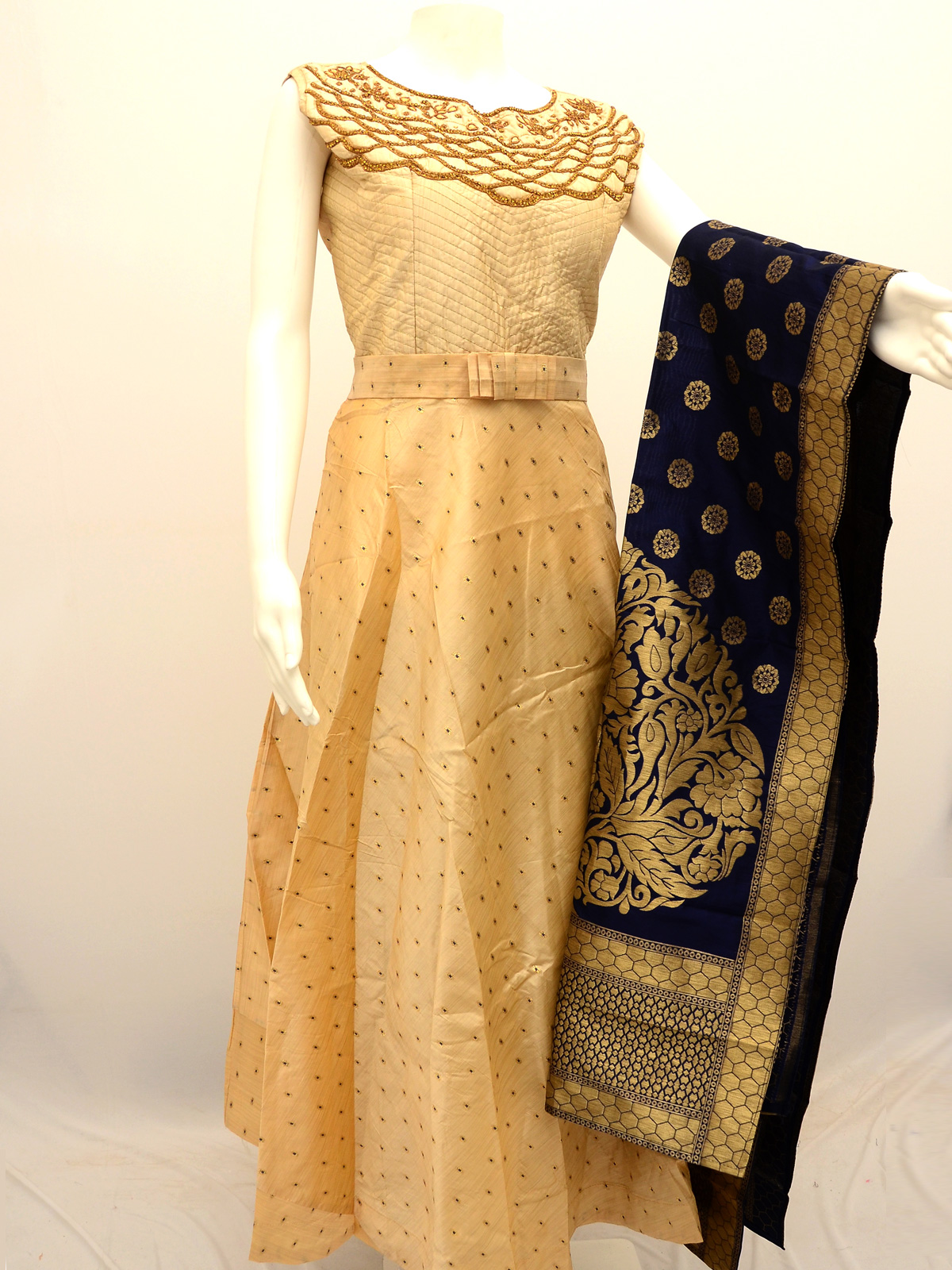 Gown Dress And Dupatta In White Color With Gold Foil Print - Spegrow Mart